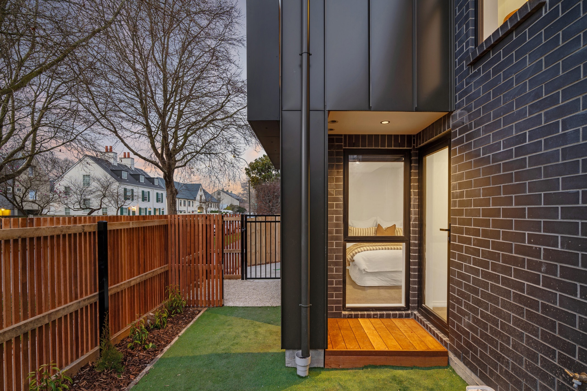 Courtyard bedroom pod