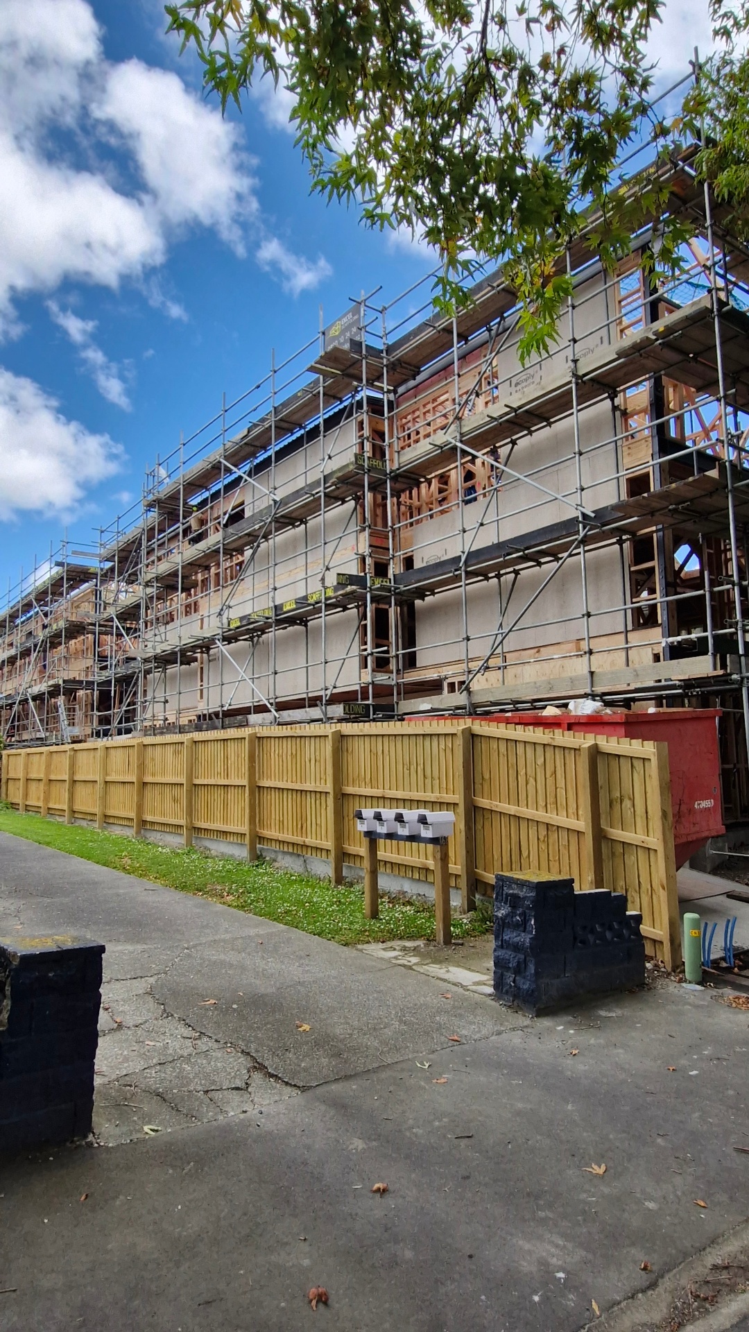 Three-storey multi-unit residential